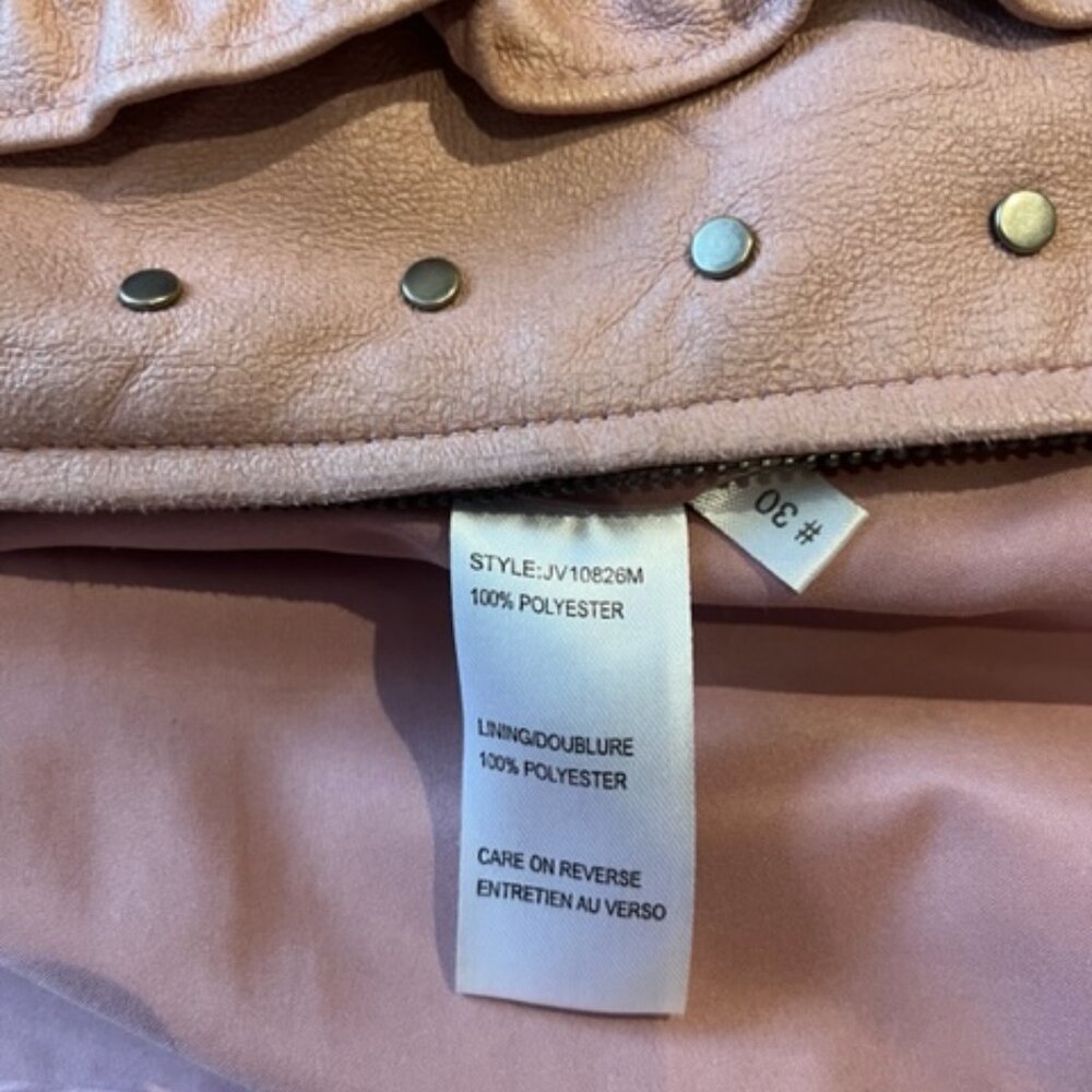 Cute Pink Jacket 🌸 - Picture 6 of 6
